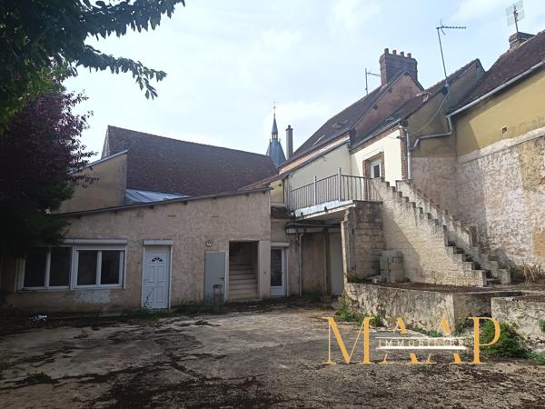 Immeuble 5 lots libres – 290 m² – Centre-ville