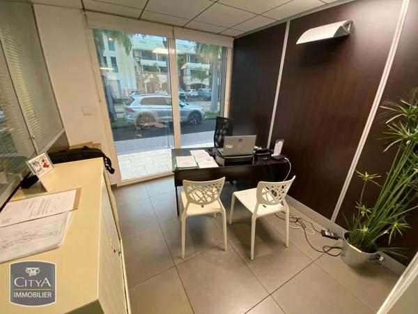 Local commercial à louer 69m² Saint-Paul (97434)