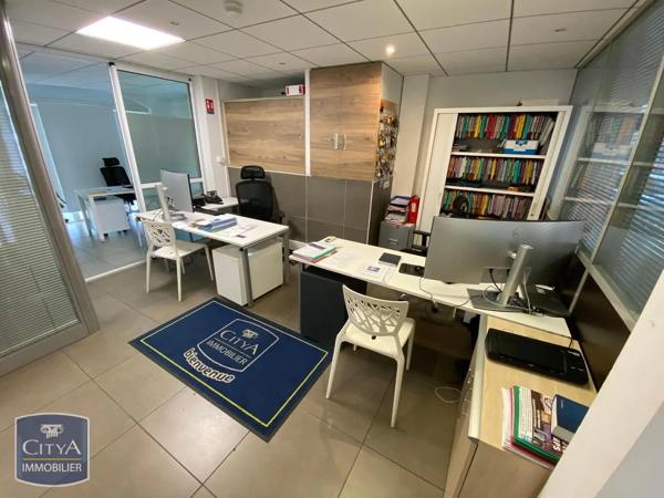 Local commercial à louer 69m² Saint-Paul (97434)