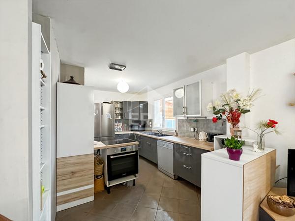 Maison à vendre à Boutervilliers 5 pièce(s) 98m2