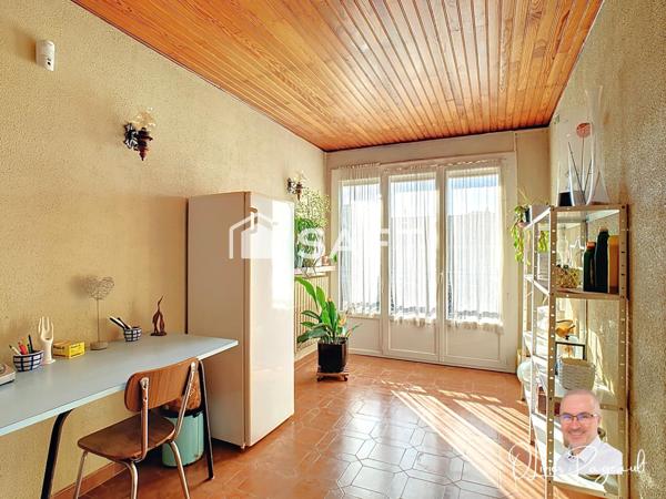 Charréard : 5 chambres, jardin, garage, à voir !