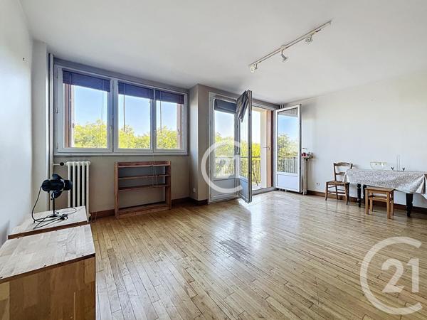 Appartement F4 à vendre  4 pièces - 62,70 m2 MONTREUIL - 93