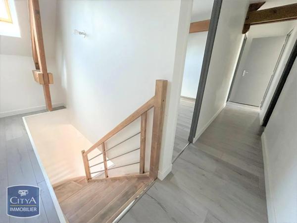 Appartement à louer 4 pièces 78.69m²