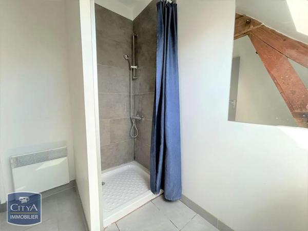 Appartement à louer 4 pièces 78.69m²