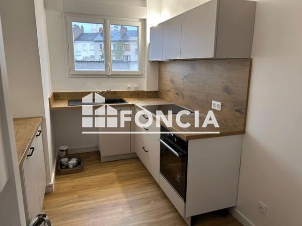 Location Appartement 3 pièces 51 m² - 10 RUE DE LA GARE Orleans 45000