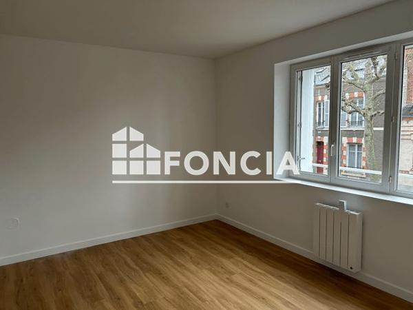 Location Appartement 3 pièces 51 m² - 10 RUE DE LA GARE Orleans 45000