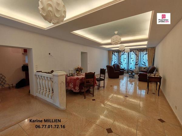 RUGLES 27250 Maison de ville - 2 étages et grenier- 4 chambres - Extérieur/cour - 220000  HAI