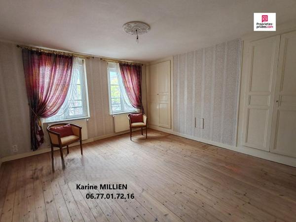 RUGLES 27250 Maison de ville - 2 étages et grenier- 4 chambres - Extérieur/cour - 220000  HAI