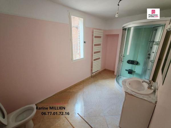 RUGLES 27250 Maison de ville - 2 étages et grenier- 4 chambres - Extérieur/cour - 220000  HAI