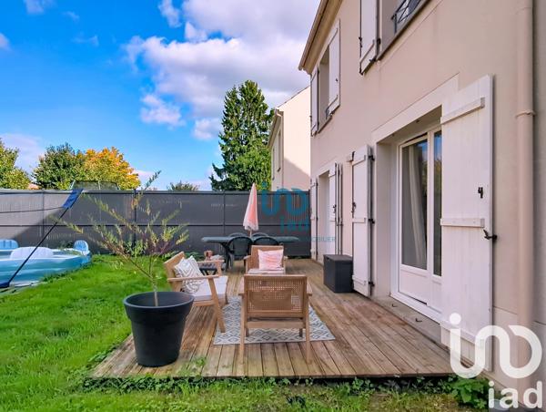 Maison à vendre 5 pièces 99 m² Fontenay-Trésigny