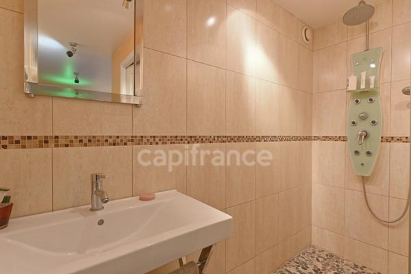 ST GERMAIN Maison 210 m² à 5 mn à pied du Lycée International - rare