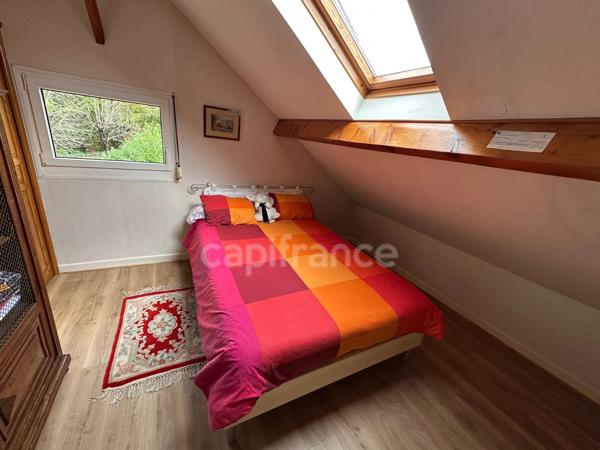 ST GERMAIN Maison 210 m² à 5 mn à pied du Lycée International - rare