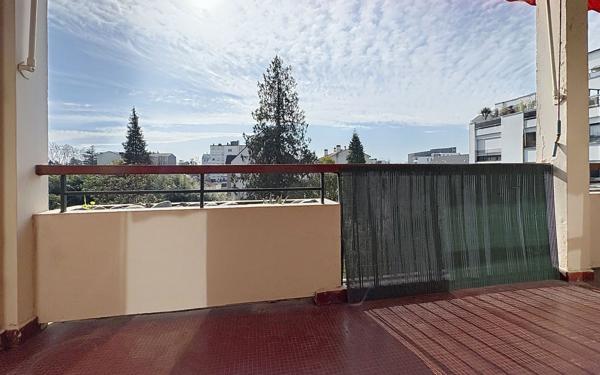 Appartement à vendre    4 pièces • 95,18 m2 Pau