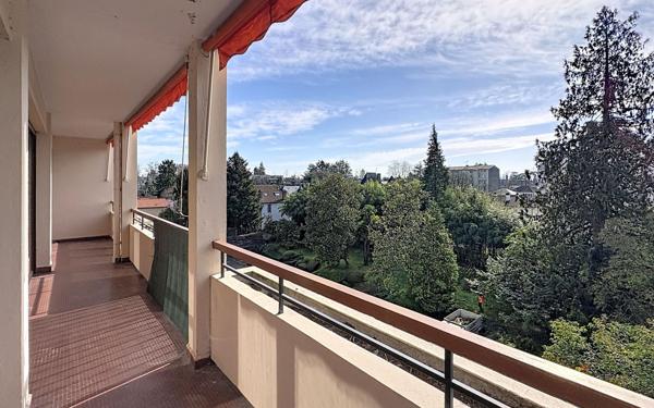 Appartement à vendre    4 pièces • 95,18 m2 Pau