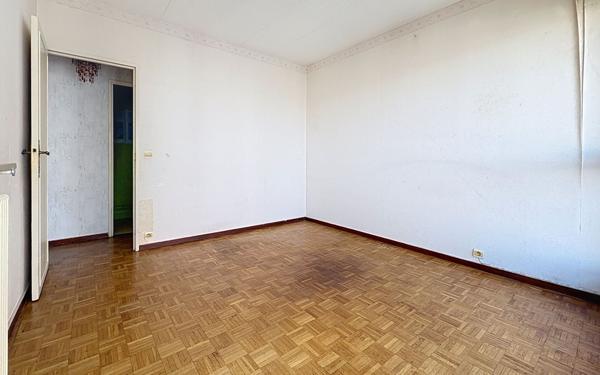 Appartement à vendre    4 pièces • 95,18 m2 Pau