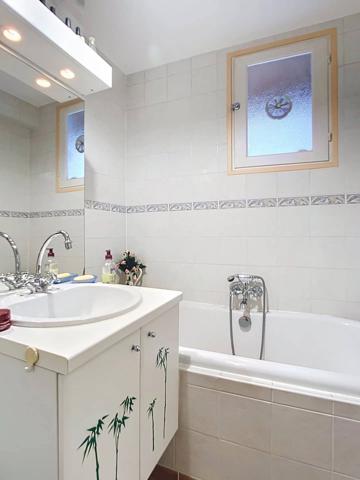 T3 lumineux 58 m², parking, cave – Quartier St-Hélier