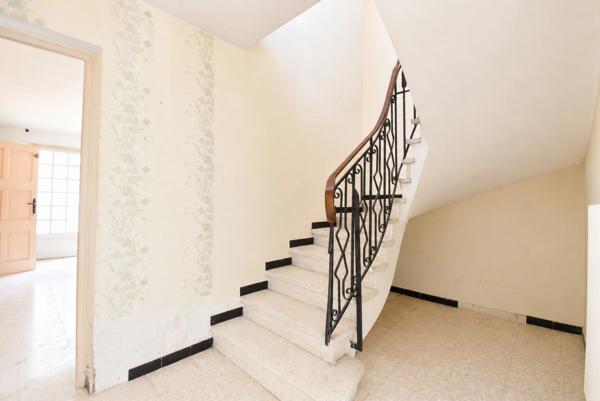 Maison à vendre 5 pièces JUVIGNAC (34), A rénover 4 chambres 96,66 m2-Terrain 175m2
