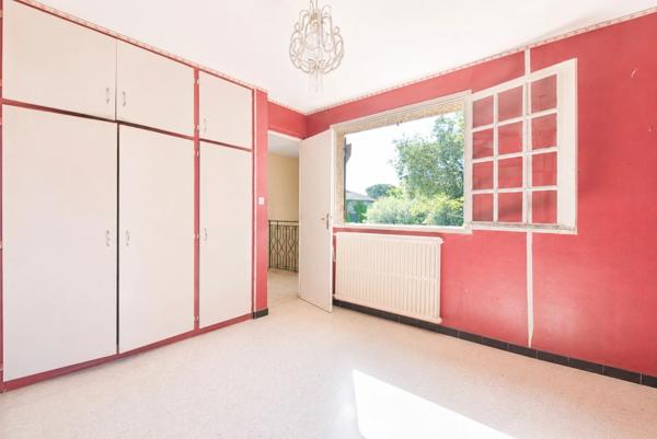 Maison à vendre 5 pièces JUVIGNAC (34), A rénover 4 chambres 96,66 m2-Terrain 175m2