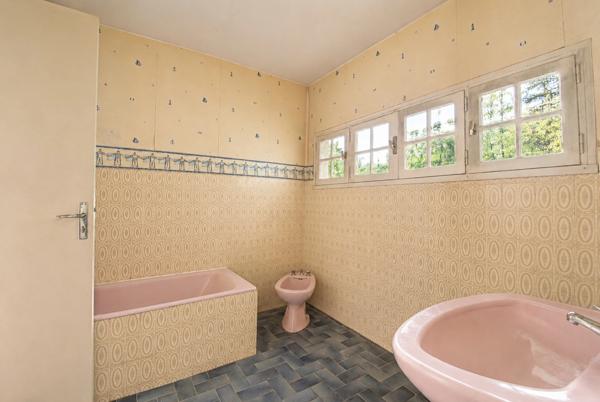 Maison à vendre 5 pièces JUVIGNAC (34), A rénover 4 chambres 96,66 m2-Terrain 175m2