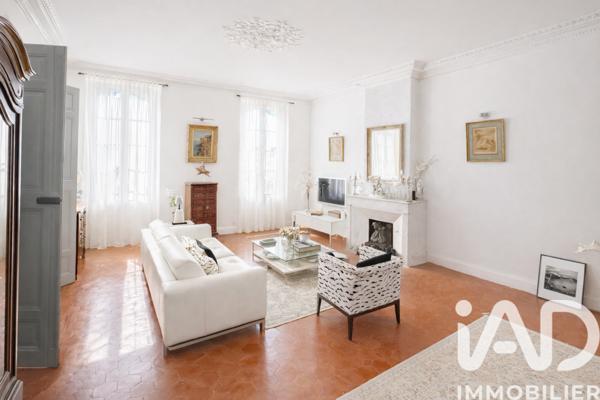 Maison à vendre 11 pièces 400 m² La Crau