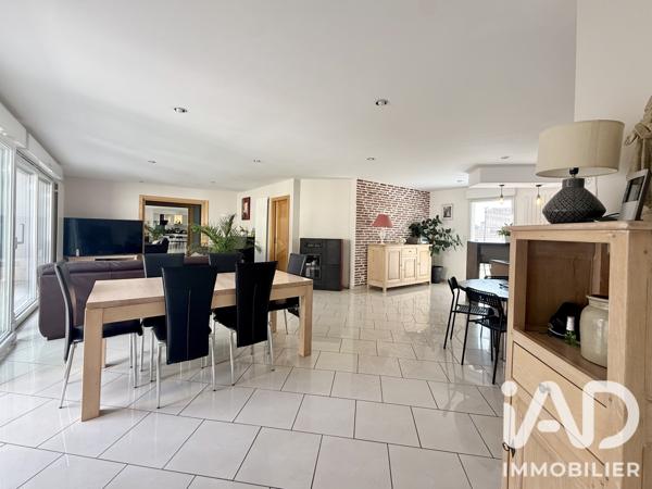 Maison à vendre 8 pièces 208 m² Épinal
