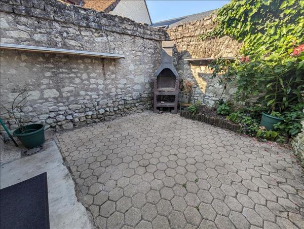 Maison à louer 627 € CC DRACHE 3 p 63 m² DPE D