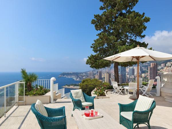 Vente Maison de maître Roquebrune-Cap-Martin 30 Pièces 963 m²