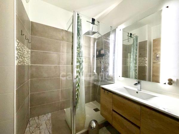 Appartement à vendre 3 pièces LE PLESSIS ROBINSON (92)