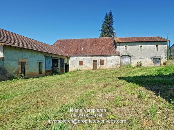 Deux Maisons et Dépendances + 13HA de terrain