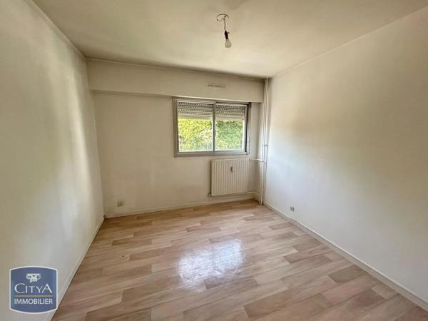 Appartement à louer 4 pièces 78.3m² Besançon (25000)