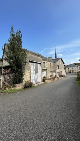 À vendre - Maison ancienne, 7 pièces située à Villedieu-le-Château (41800)