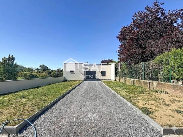 Maison rénovée avec grand terrain - Douai