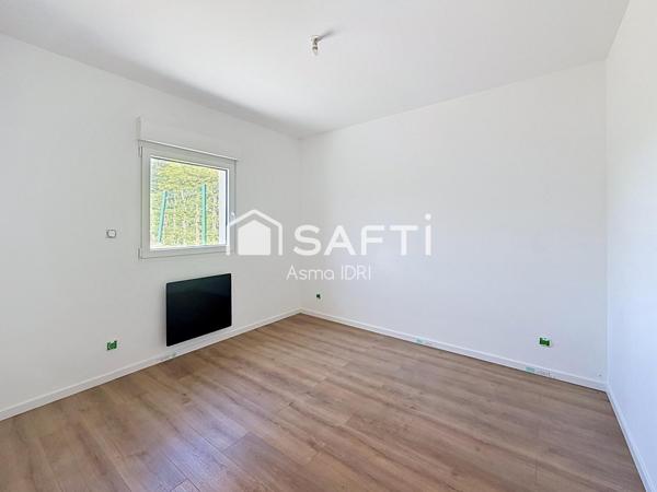 Maison rénovée avec grand terrain - Douai