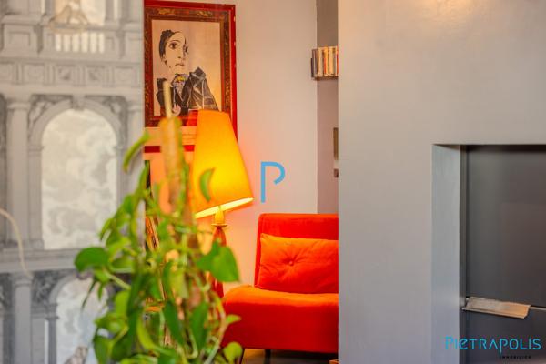 Duplex style loft- 5 CHAMBRES- GRAND GARAGE