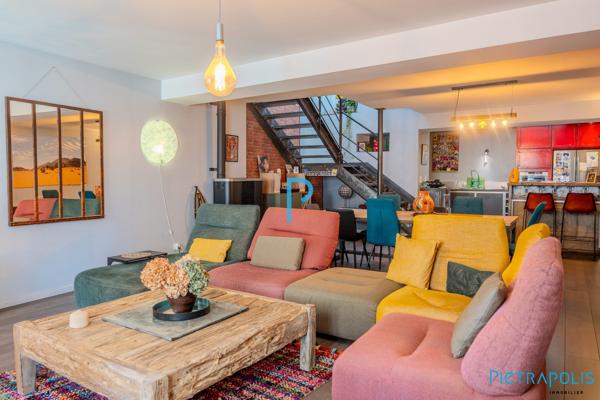 Duplex style loft- 5 CHAMBRES- GRAND GARAGE