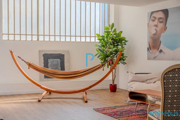 Duplex style loft- 5 CHAMBRES- GRAND GARAGE
