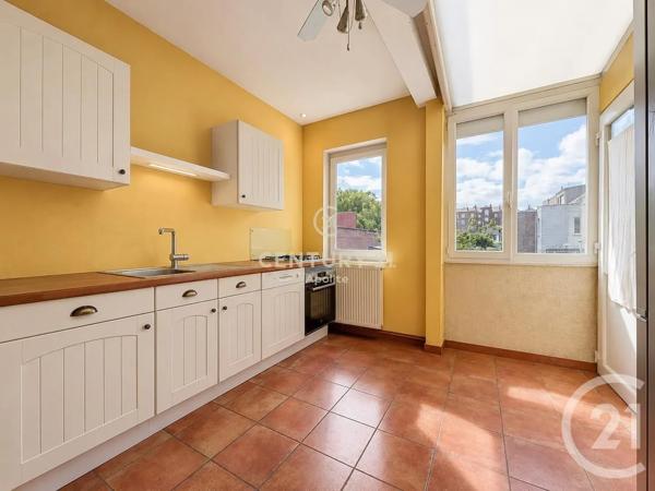 Maison à vendre  6 pièces - 180 m 2   LA MADELEINE  - 59