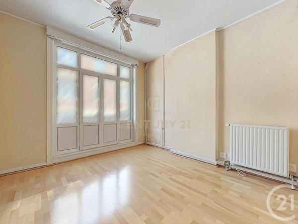 Maison à vendre  6 pièces - 180 m 2   LA MADELEINE  - 59