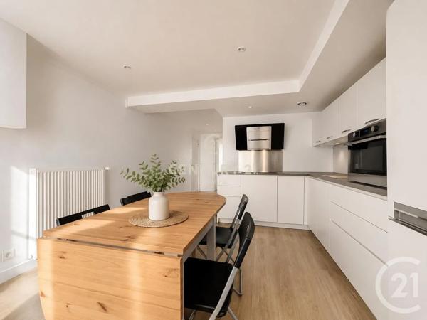 Maison à vendre  6 pièces - 180 m 2   LA MADELEINE  - 59