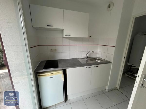 Appartement à louer 2 pièces 48.67m² Salies-de-Béarn (64270)