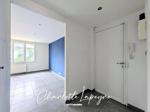 Appartement familial rénové à la Seyne