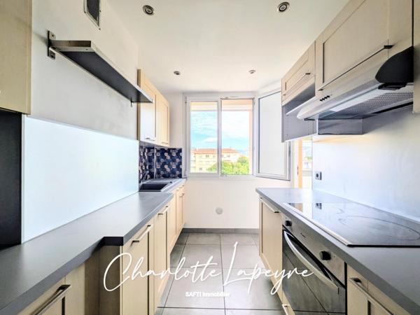 Appartement familial rénové à la Seyne