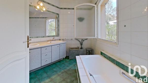 Maison à vendre 6 pièces 170 m² Les-Issambres