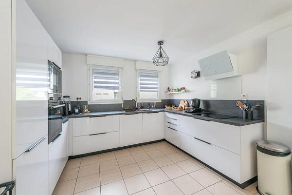 Maison à vendre 5 pièces 97m² Saint-Saulve (59880)