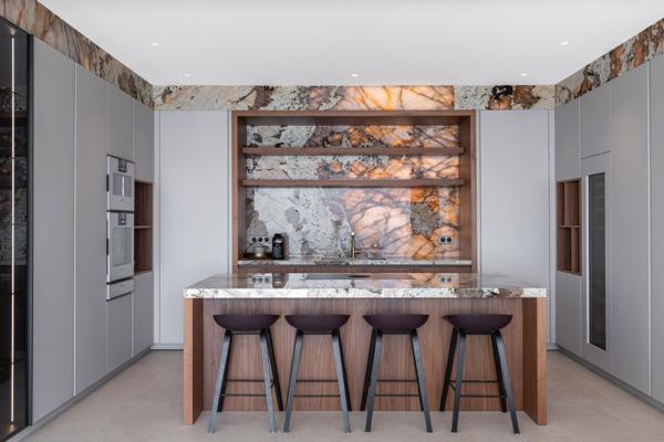 Vente Villa de luxe Beausoleil 6 Pièces 256 m²