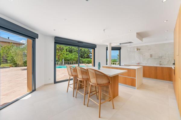 Vente Maison de luxe Messery 6 Pièces 210 m²
