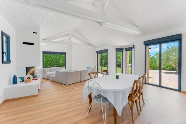 Vente Maison de luxe Messery 6 Pièces 210 m²
