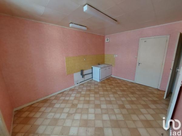Maison 7 pièces de 149 m² à Pont-de-Poitte (39130)