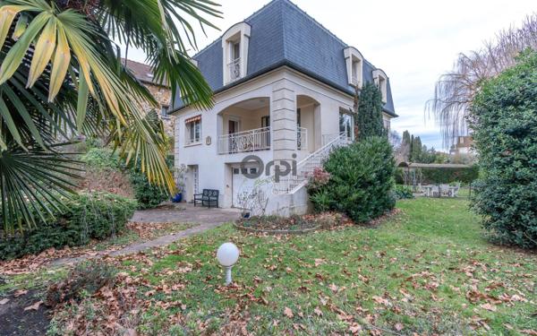 Maison à vendre    7 pièces • 218,75 m2 Joinville-le-Pont