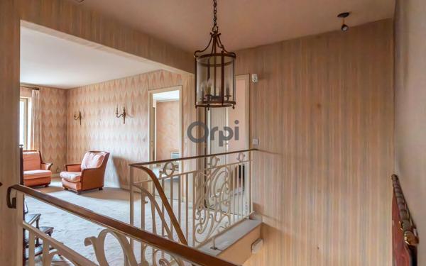 Maison à vendre    7 pièces • 218,75 m2 Joinville-le-Pont